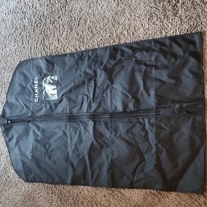 100 💯 authentic Chanel thin garment bag medium size